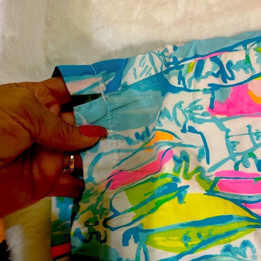 (B5) Lilly Pulitzer short Size 2 - Picture 6 of 12